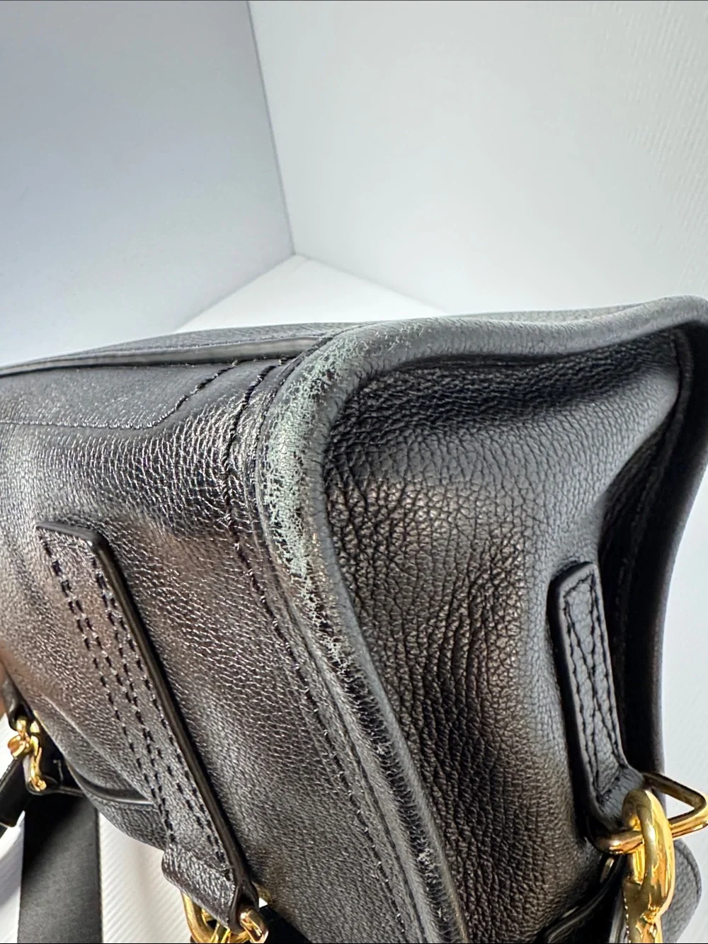 MARC JACOBS Wellington Black Pebbled Leather Satchel Crossbody Gold Hardware